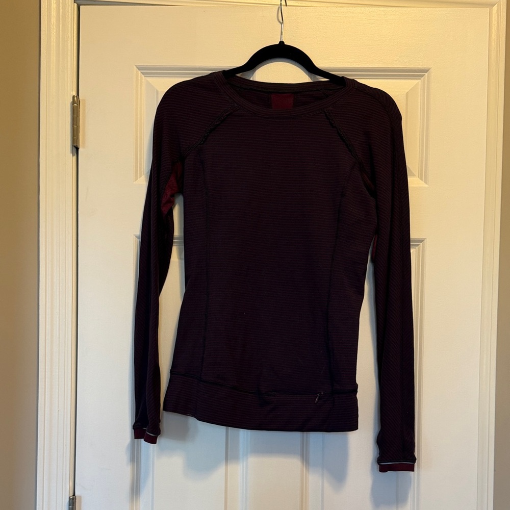 Lululemon Full Tilt Long Sleeve
Hyper Stripe Plum / Plum